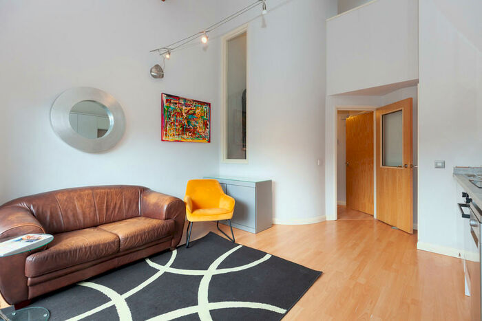 1 Bedroom Apartment To Rent In London Road, Headington, OX3