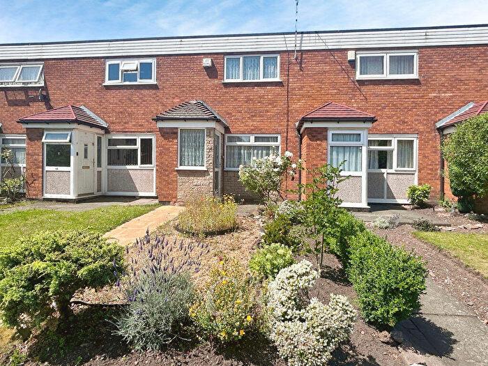 2 Bedroom Terraced House For Sale In Arthur Street, West Bromwich, Birmingham, B70