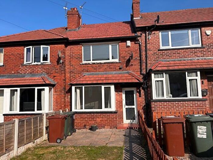 2 Bedroom Terraced House To Rent In Springfield Lane, Morley, Leeds, LS27