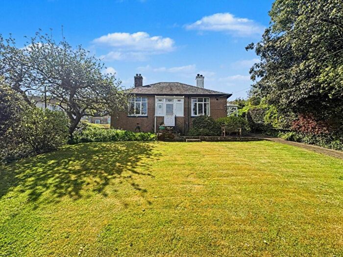 3 Bedroom Detached House For Sale In Merafield Road, Plymouth, PL7