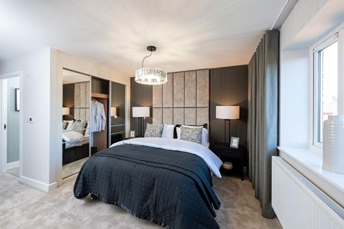 4 Bedroom Detached House For Sale In Station Road, Felsted, Essex, CM6