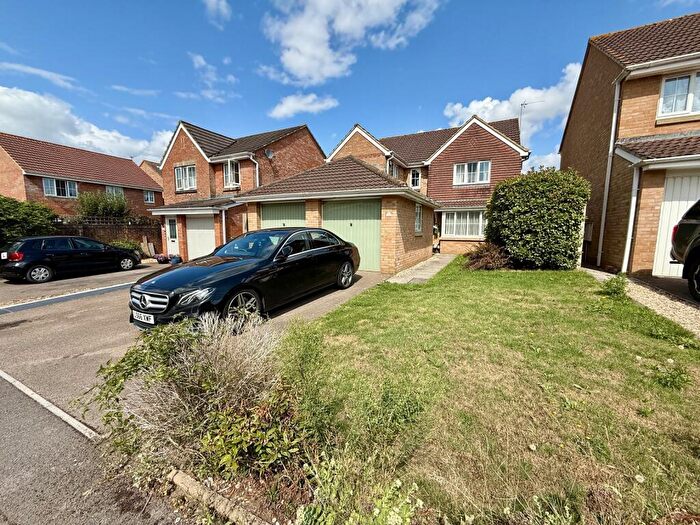 4 Bedroom Detached House For Sale In Buzzard Close, Rogiet, NP26