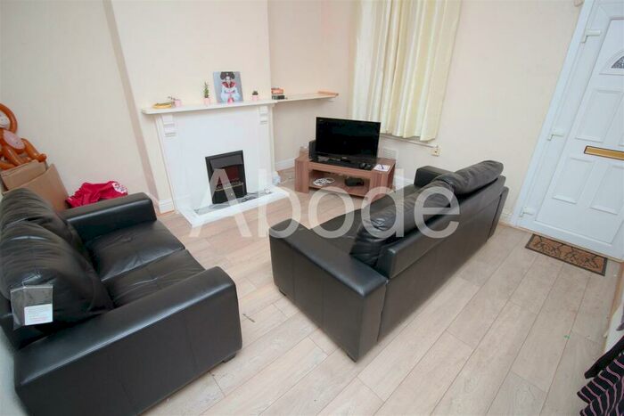 3 Bedroom House To Rent In Thornville Street, Hyde Park, Leeds, LS6