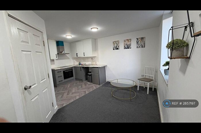 1 Bedroom Flat To Rent In Birmingham, Birmingham, B11