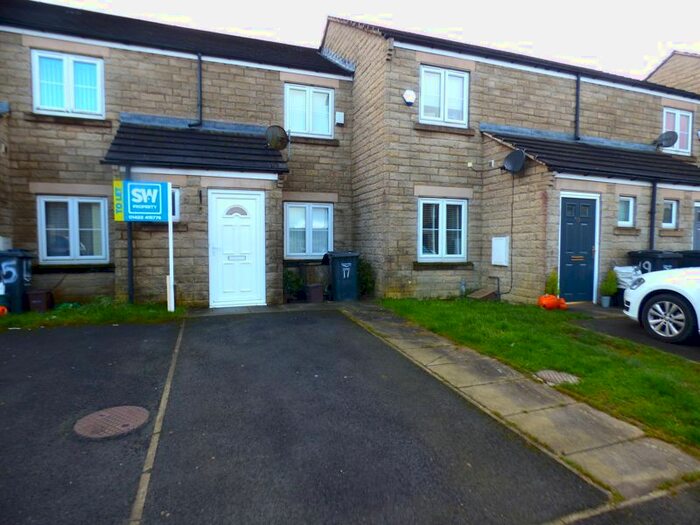 3 Bedroom Terraced House To Rent In Moins Close, Halifax, HX2
