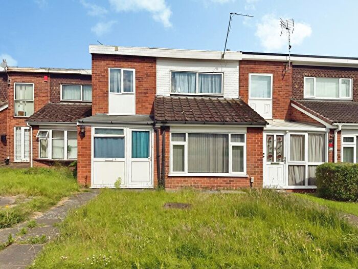 5 Bedroom Terraced House For Sale In Beamish Close, Walsgrave, Coventry, West Midlands, CV2