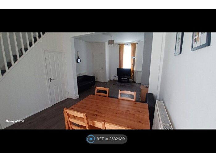 2 Bedroom Terraced House To Rent In Mount Street, Widnes, WA8