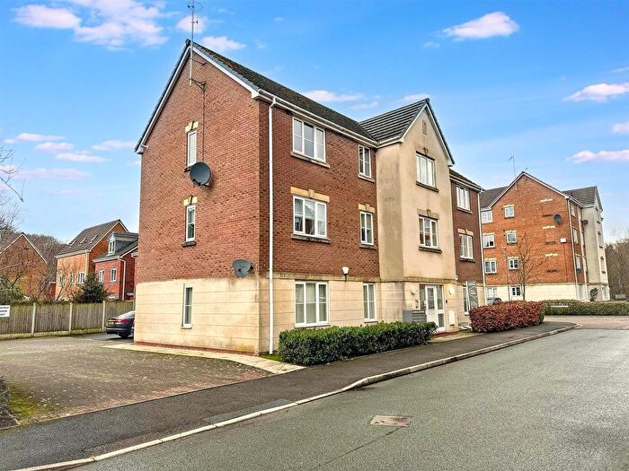 2 Bedroom Flat For Sale In Wardle Gardens, Leekbrook, Staffordshire, ST13