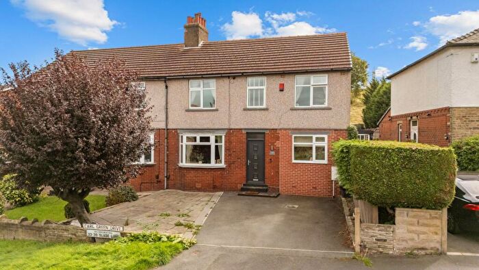 4 Bedroom Semi-Detached House For Sale In Slade Lane, Brighouse, HD6