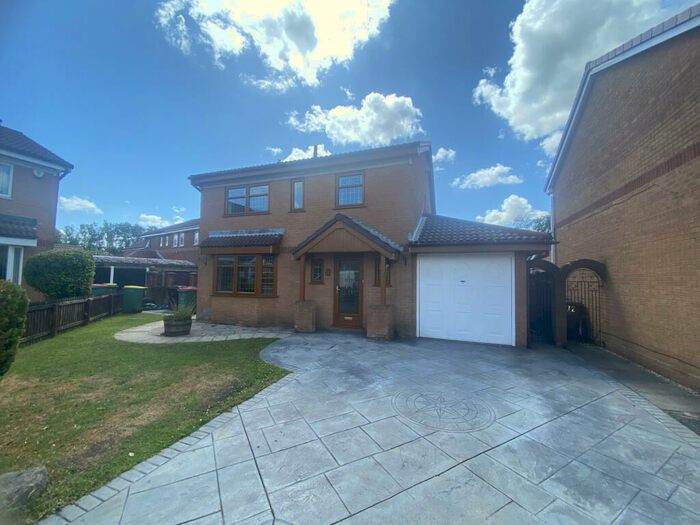 4 Bedroom Detached House To Rent In Fulwood Heights, Fulwood, Preston, Lancashire, PR2