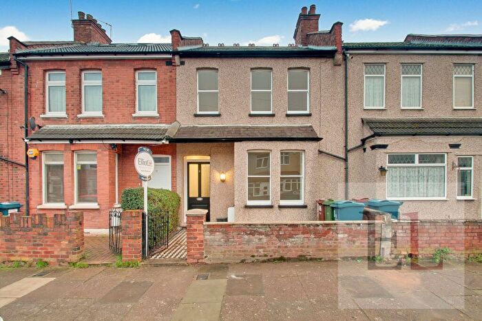 3 Bedroom Terraced House To Rent In Lorne Road, Harrow, HA3