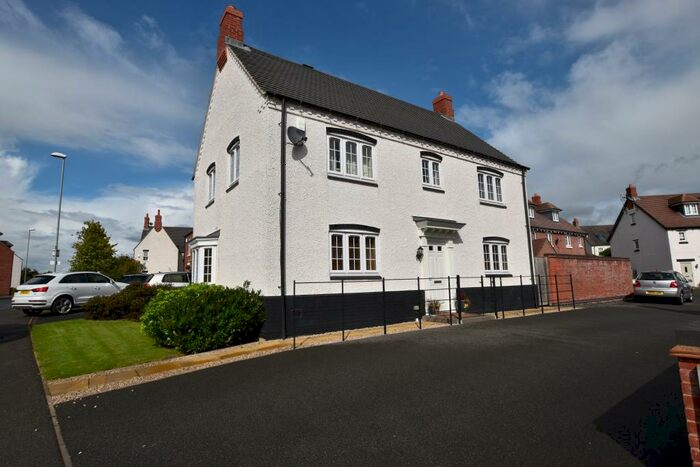 4 Bedroom House To Rent In Willow Road, Barrow Upon Soar, Leicestershire, LE12