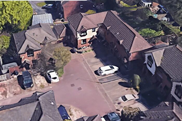 4 Bedroom End Terrace House To Rent In Kendlewood Close, Paignton, TQ4