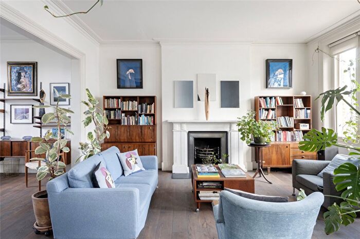 4 Bedroom Terraced House To Rent In Elgin Crescent, London, W11