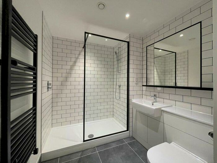 1 Bedroom Flat To Rent In East Drive, London, NW9