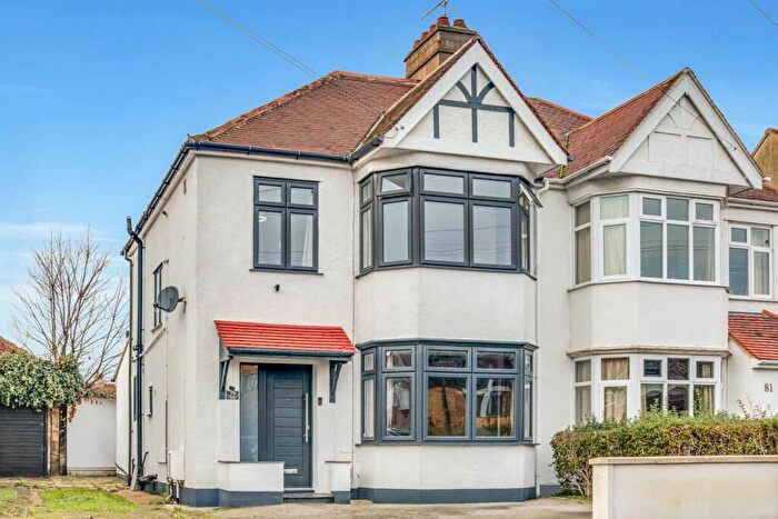 3 Bedroom Semi-Detached House For Sale In Thorpedene Gardens, Shoeburyness, SS3