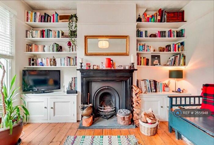 1 Bedroom Flat To Rent In Sunninghill Road, London, SE13