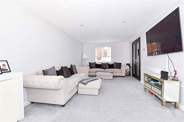 4 Bedroom Detached House For Sale In Thomas Rider Way, Boughton Monchelsea, Maidstone, Kent, ME17