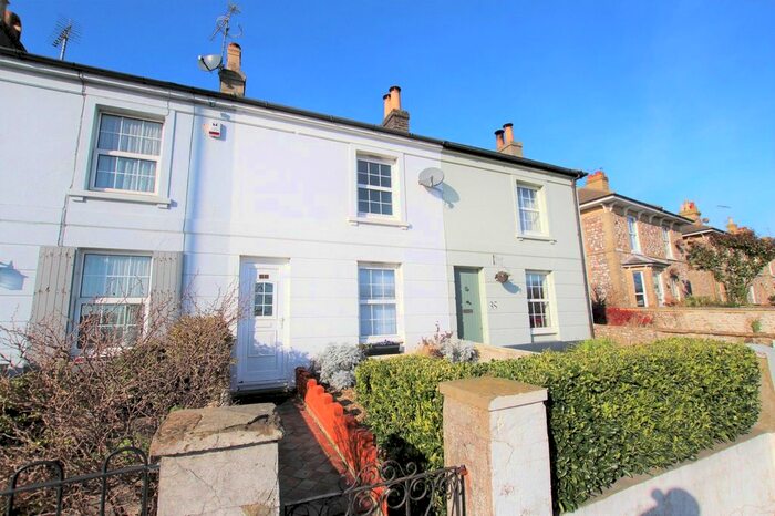 3 Bedroom Terraced House To Rent In Arundel Road, Littlehampton, West Sussex, BN17