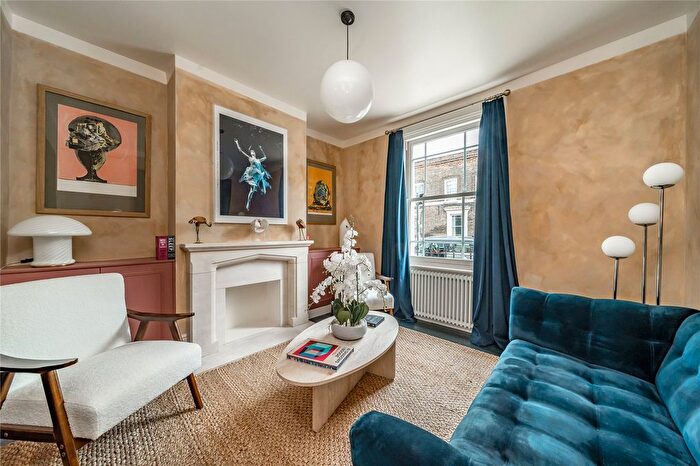 2 Bedroom Terraced House For Sale In Portelet Road, London, E1