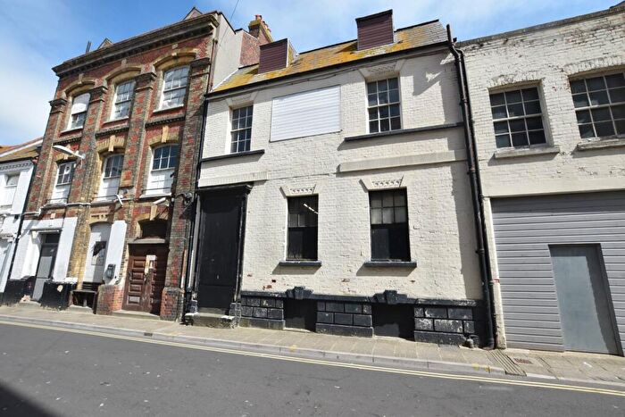 4 Bedroom Terraced House For Sale In Weymouth, DT4