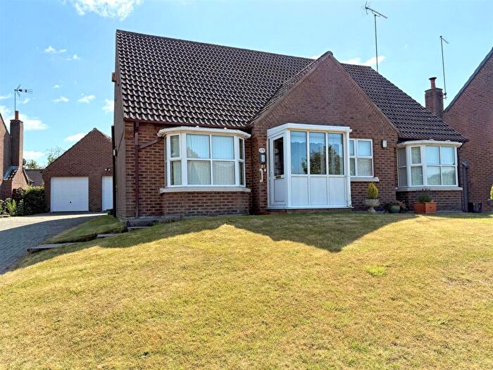 3 Bedroom Detached Bungalow For Sale In South Wold, Little Weighton, Cottingham, HU20