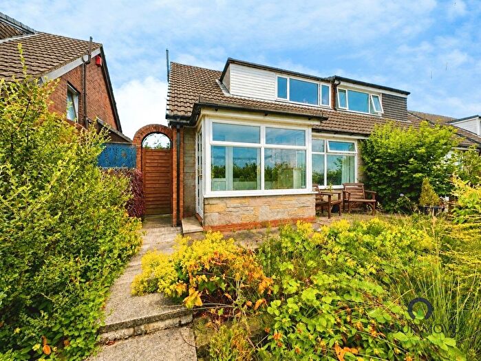 3 Bedroom Semi-Detached House For Sale In Pole Lane, Darwen, BB3
