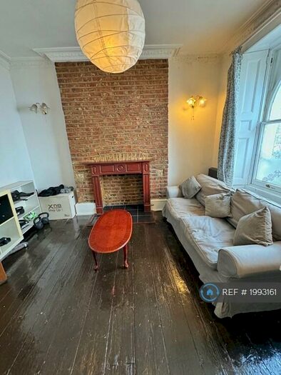 1 Bedroom Flat To Rent In Mornington Crescent, London, NW1