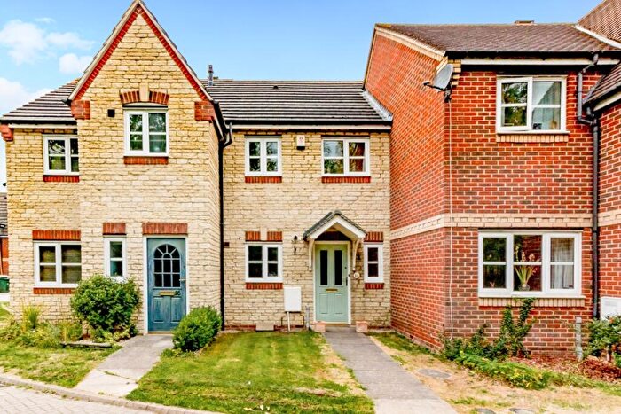 2 Bedroom Terraced House To Rent In Vervain Close, Bicester, OX26