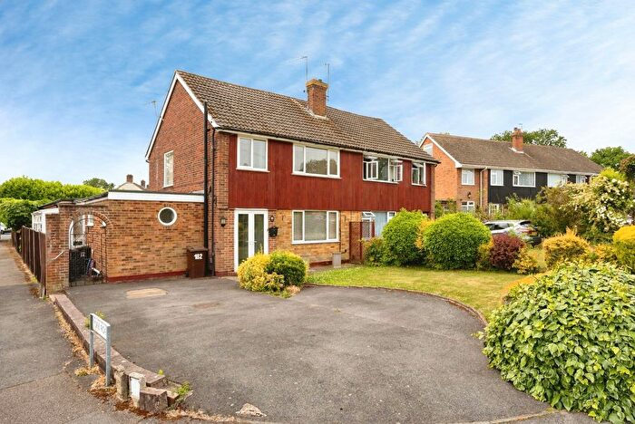 5 Bedroom Semi Detached House For Sale In Hopgarden Road, Tonbridge, Kent, TN10