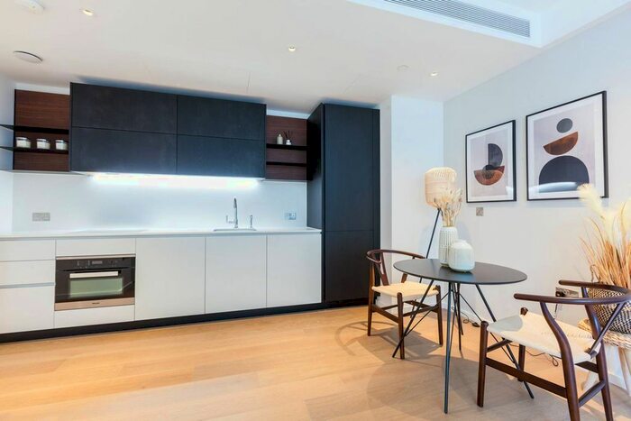 2 Bedroom Flat To Rent In Long Street, Hackney, London E2