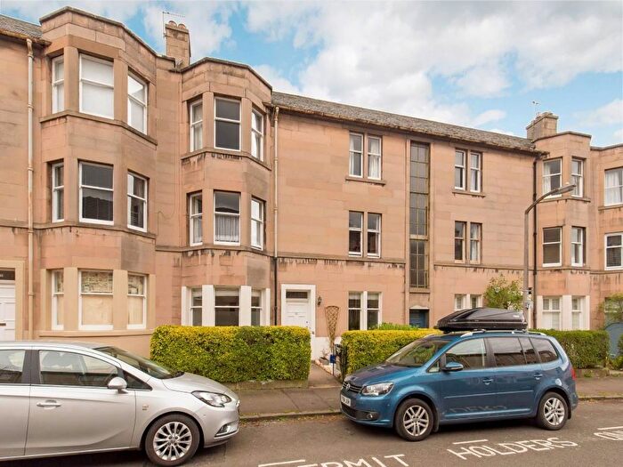 3 Bedroom Flat To Rent In Learmonth Crescent, Comely Bank, Edinburgh, EH4