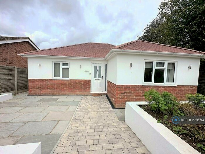 2 Bedroom Bungalow To Rent In Nursery Close, Swanley, BR8