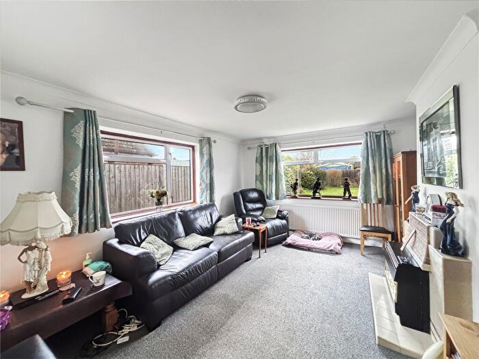 3 Bedroom Detached Bungalow For Sale In Chestnut Road, Alresford, Colchester, CO7