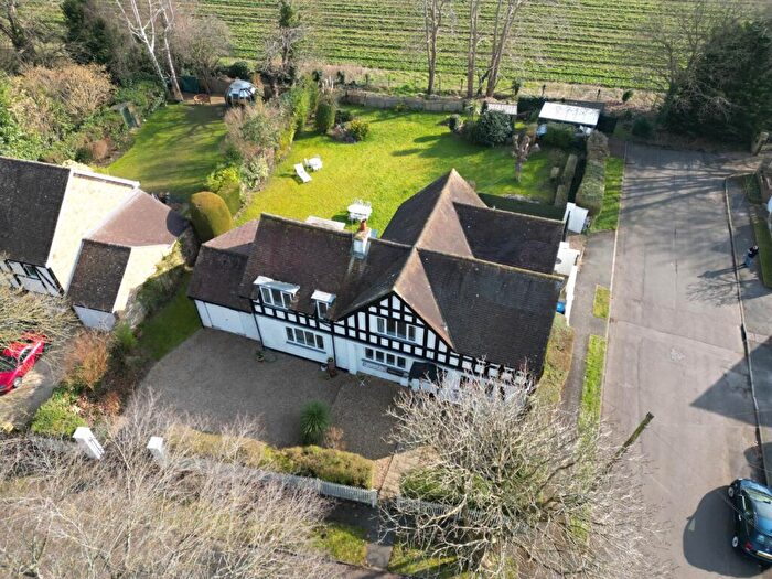 5 Bedroom Detached House For Sale In Brayfield Road, Bray, Maidenhead, Berkshire, SL6