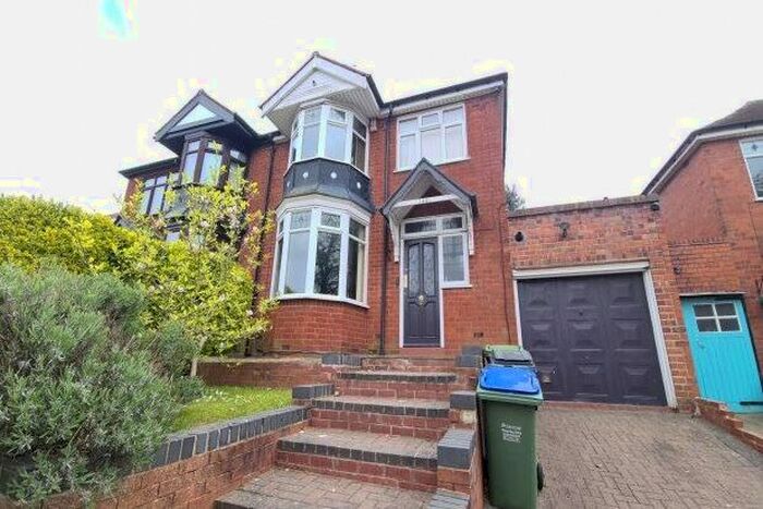 3 Bedroom Property To Rent In Abbey Road, Smethwick, B67