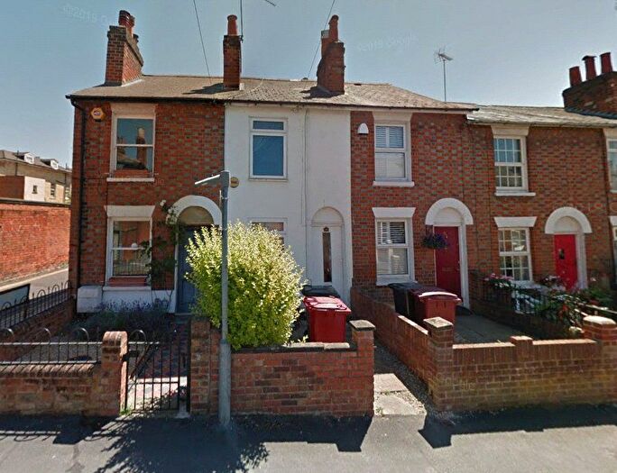 3 Bedroom Terraced House To Rent In St. Johns Road, Reading, Berkshire, RG1