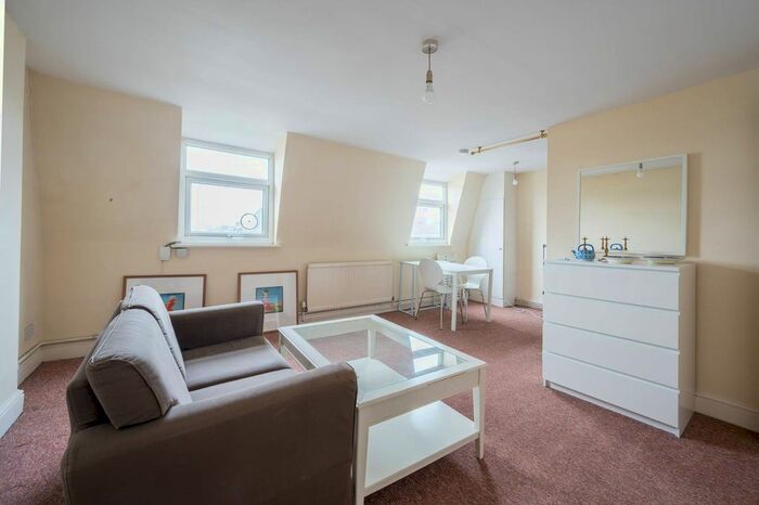 1 Bedroom Flat To Rent In Hackney Road, Hackney, London, E2