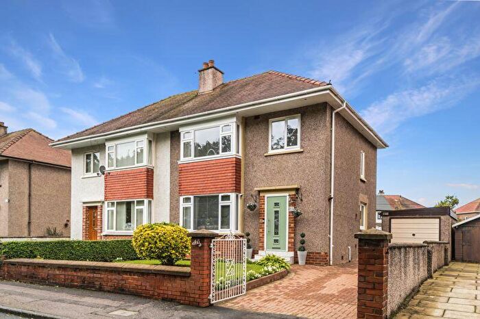 3 Bedroom Semi-Detached Villa For Sale In Kilwinning Road, Irvine, KA12