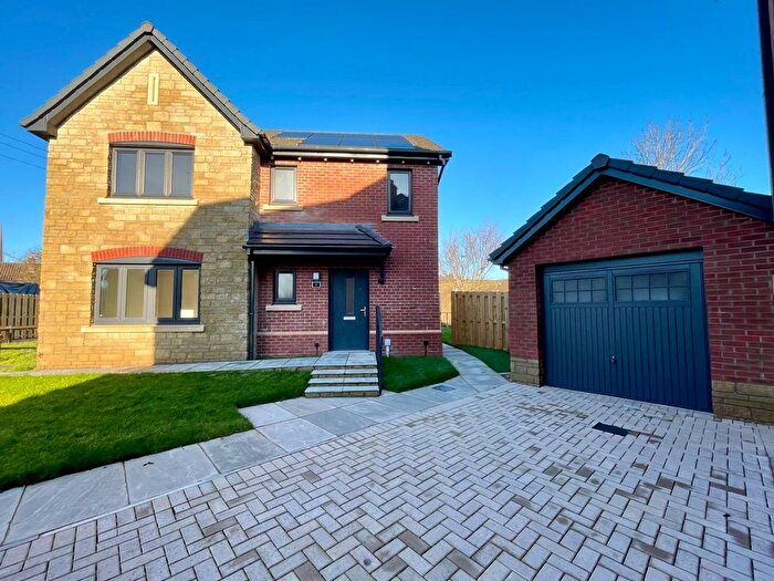 3 Bedroom Detached House For Sale In Spire View, Peterchurch, HR2