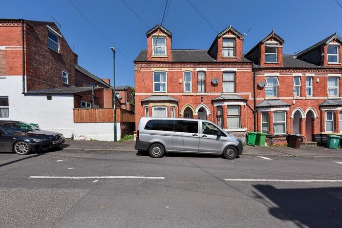 3 Bedroom End Of Terrace House To Rent In Bleasby Street, Nottingham, NG2