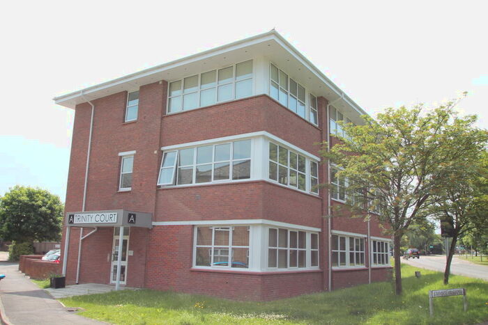 1 Bedroom Apartment To Rent In Trinity Court, Emmview Close, Wokingham, RG41