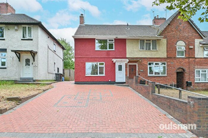 2 Bedroom End Of Terrace House For Sale In Sydney Road, Smethwick, West Midlands, B67