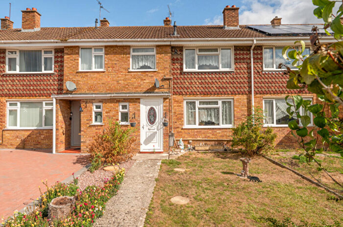 3 Bedroom Terraced House For Sale In Gays Place, Upper Stratton, Swindon, SN2