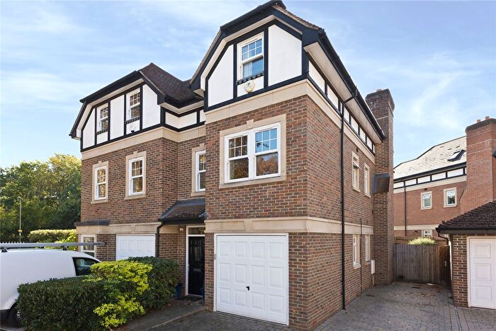 3 Bedroom Semi-Detached House To Rent In Sterling Place, Weybridge, Surrey, KT13