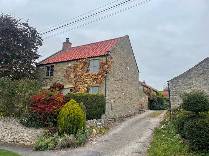 4 Bedroom Detached House To Rent In Westgate, Pickering, YO18