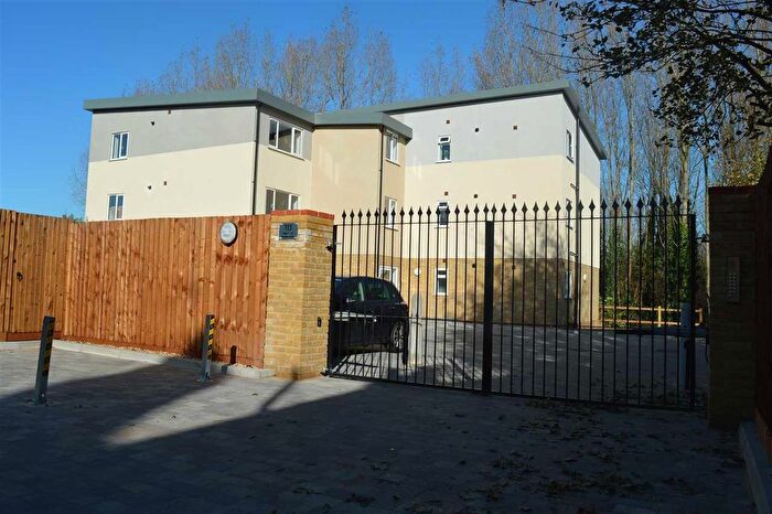 1 Bedroom Flat To Rent In Flat Eloise Court, Hawley Road, Dartford, DA1