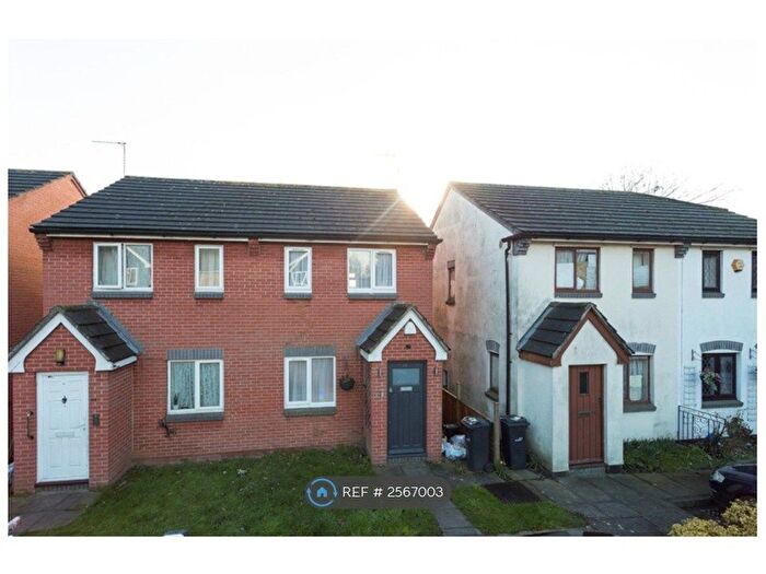 2 Bedroom Semi-Detached House To Rent In Caroline Close, London, SW16