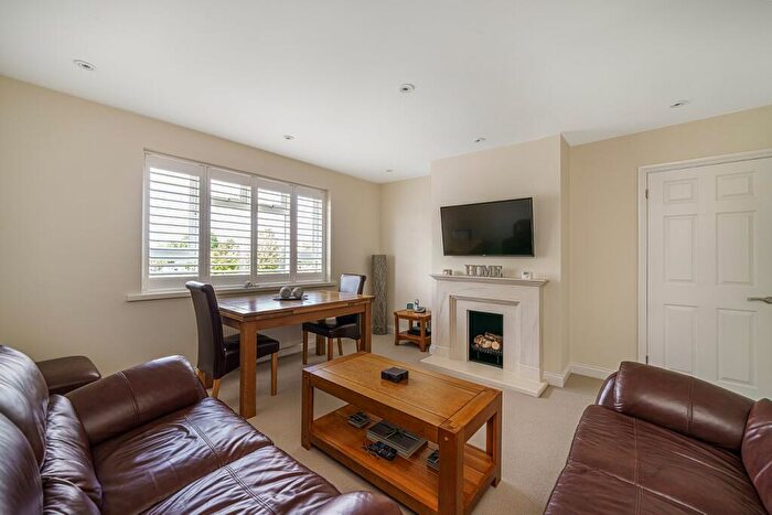 2 Bedroom Maisonette To Rent In Clement Road, Beckenham, BR3