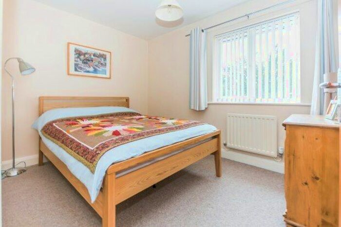 2 Bedroom Flat To Rent In Cross Farm Road, Birmingham, B17